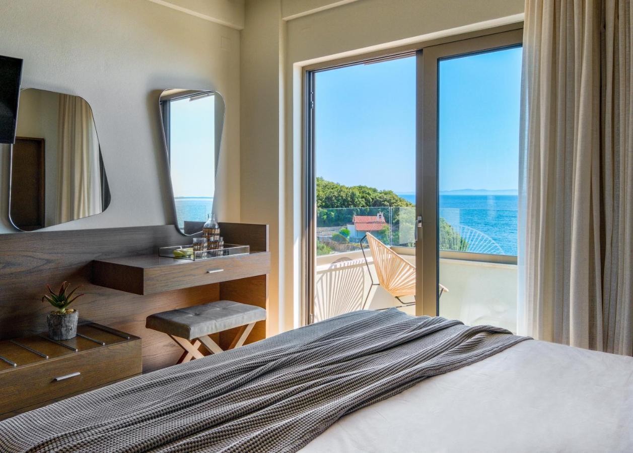 Prima Vista Beachfront Boutique